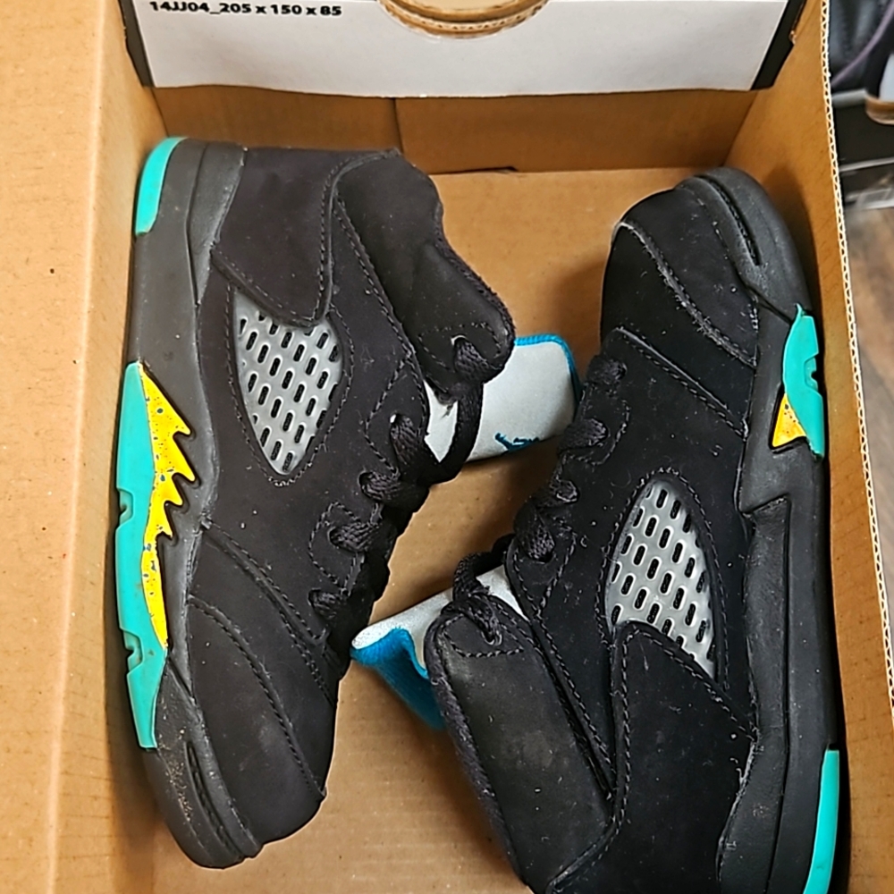 Jordan Retro 7.5 Children